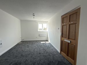 Lounge- click for photo gallery
